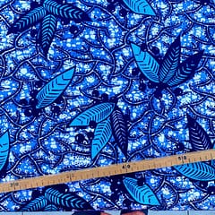 Tissu Wax bleu imprimé Baies