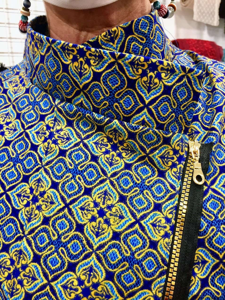 Veste Wax pailleté bleu Jocelyne détail